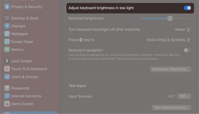 Activer le réglage de la luminosité du clavier en cas de faible luminosité