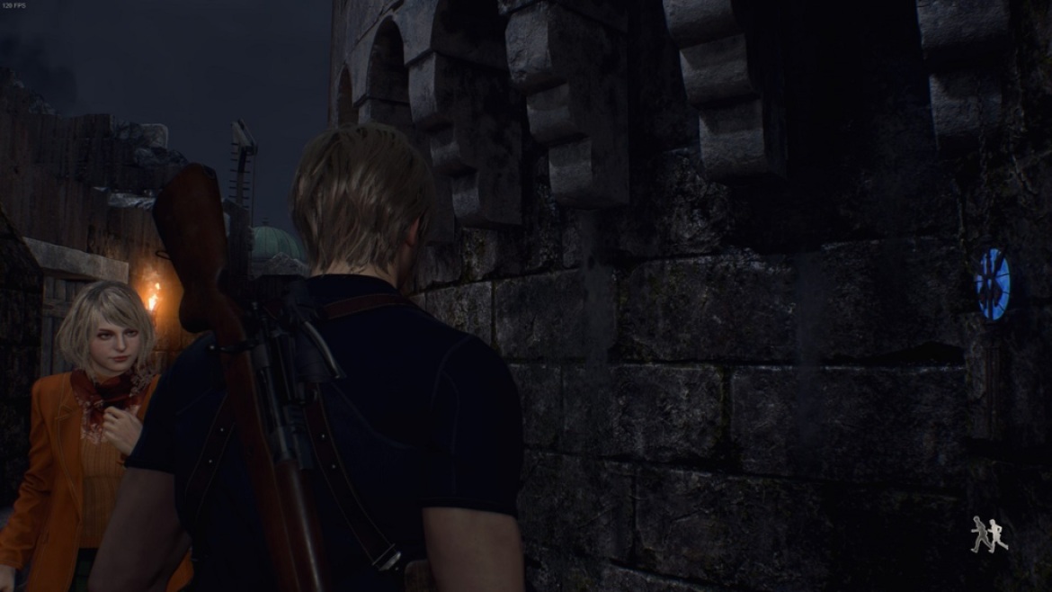 Resident Evil 4 Castle Gate Médaillon bleu 4
