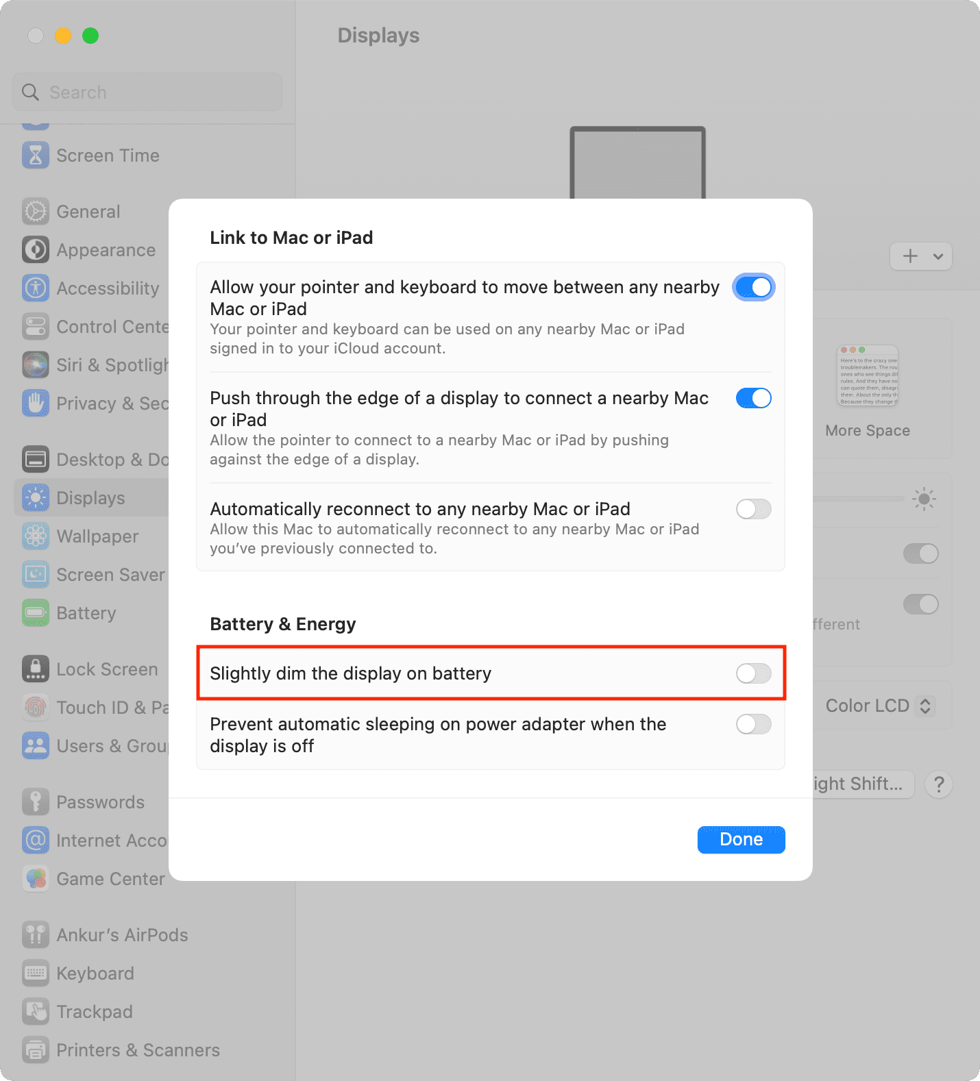 Éteignez l'interrupteur pour 'Diminuer légèrement l'affichage sur la batterie' sur votre MacBook