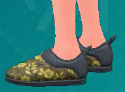 Une capture d’écran des chaussures Slip-On au feuillage olive de Pokémon Écarlate et Violet: The Teal Mask.