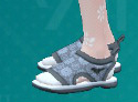 Une capture d’écran de sandales décontractées en dentelle grise de Pokémon Écarlate et Violet: The Saral.