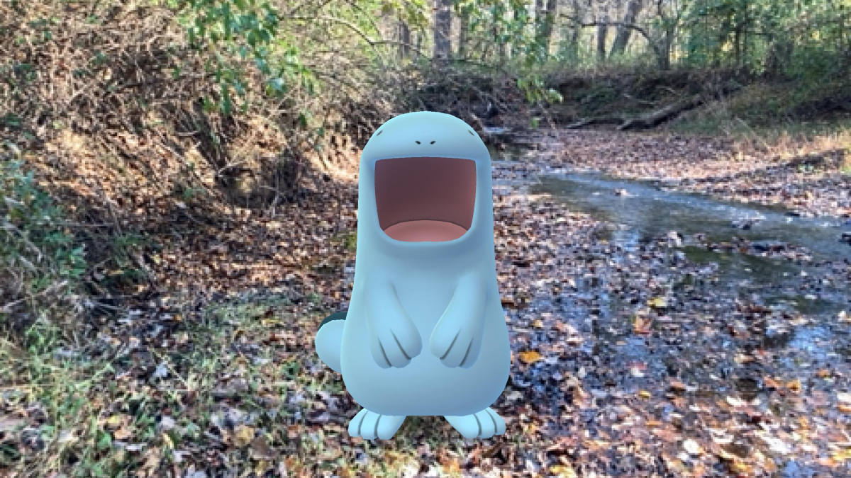 Une capture d’écran de Pokémon GO de Quagsire près d’un ruisseau.