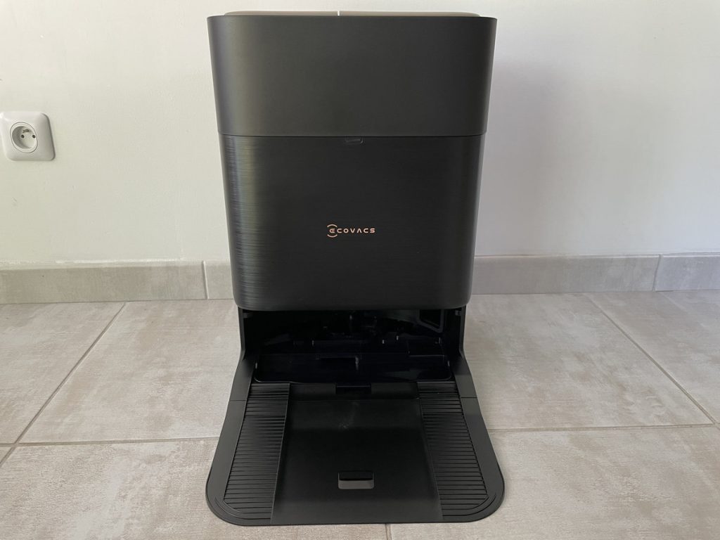 Ecovacs Deebot X9 Pro Omni 3