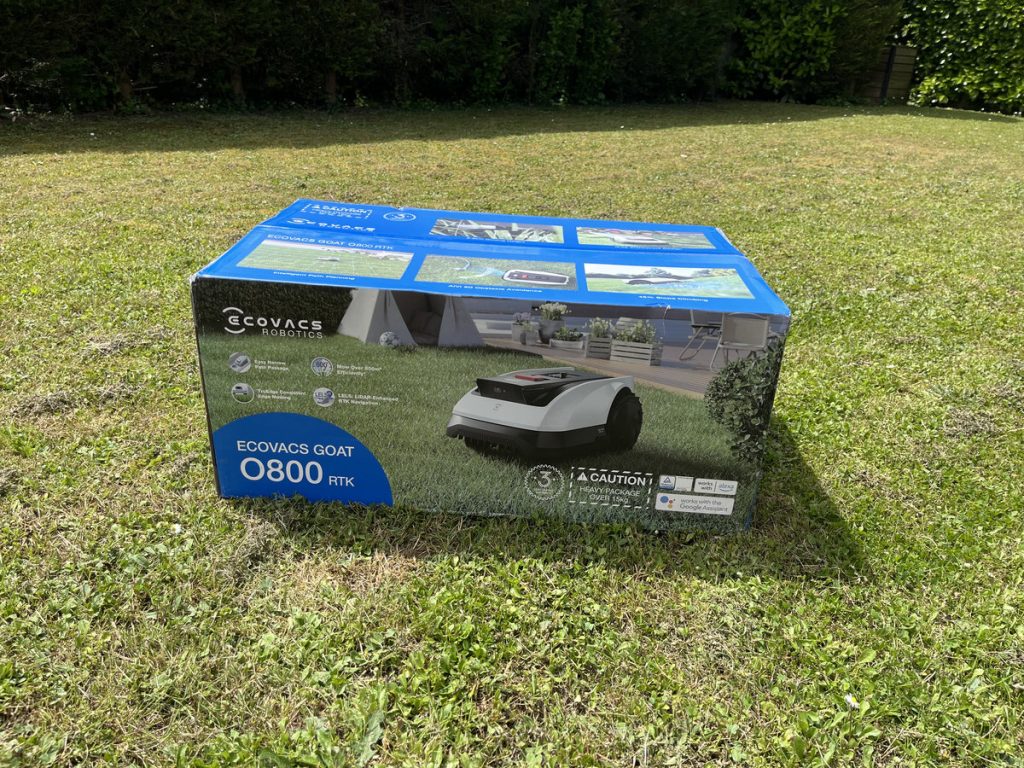 Ecovacs GOAT O800 RTK 1