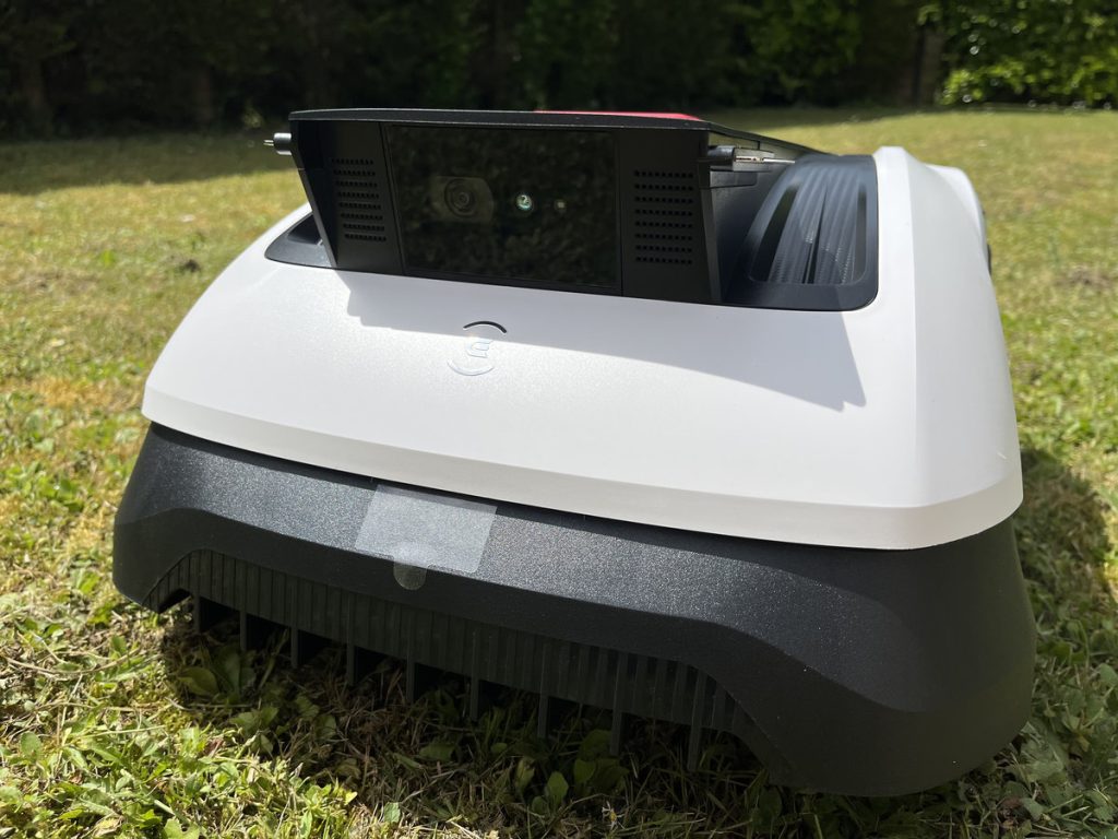 Ecovacs GOAT O800 RTK 14