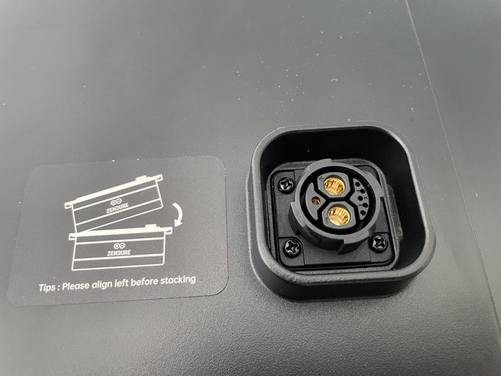 Zendure SolarFlow 2400 AC 4