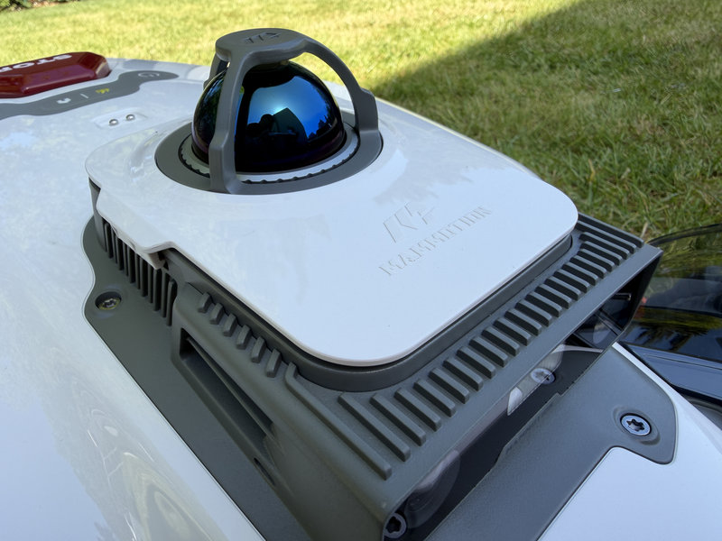 Mammotion Luba 3 AWD 15