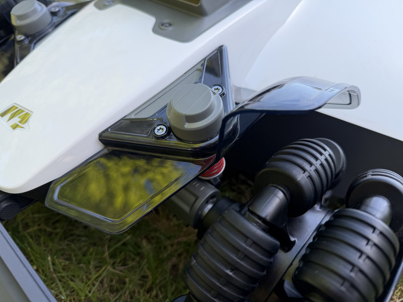 Mammotion Luba 3 AWD 8