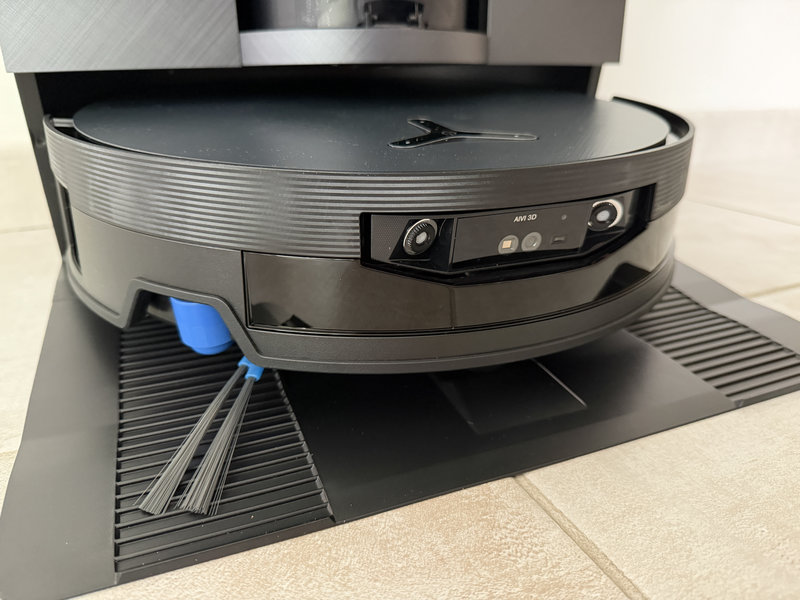 Ecovacs Deebot X12 OmniCyclone 25 1