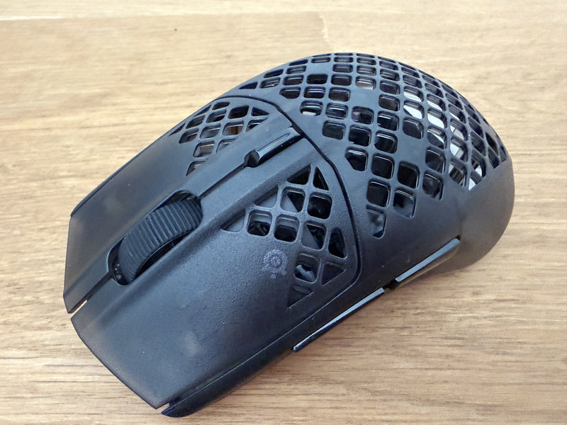 SteelSeries Aerox 3 Wireless Gen 2 4