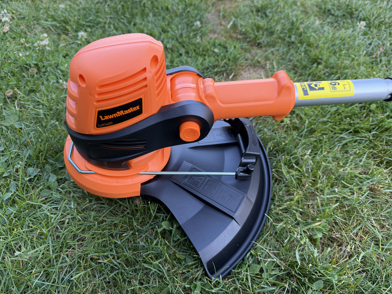 LawnMaster OcuMow DM16 300 5
