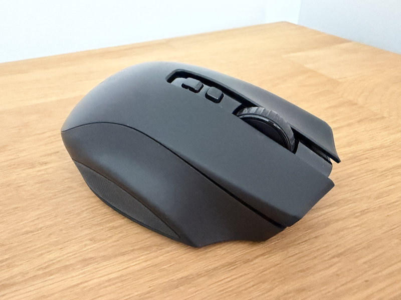 Razer Naga V2 Pro 4