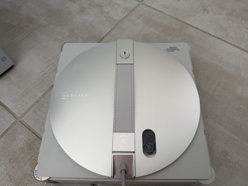 Ecovacs Windbot W3 Omni 9 Ecovacs Windbot W3 Omni 9